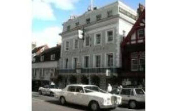 The White Hart - A Heartwood Inn