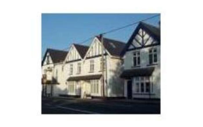 Penny Farthing Hotel & Cottages