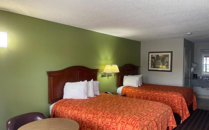 Loyalty Inn Hawkinsville