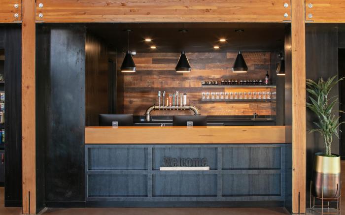 Waypoint Hotel