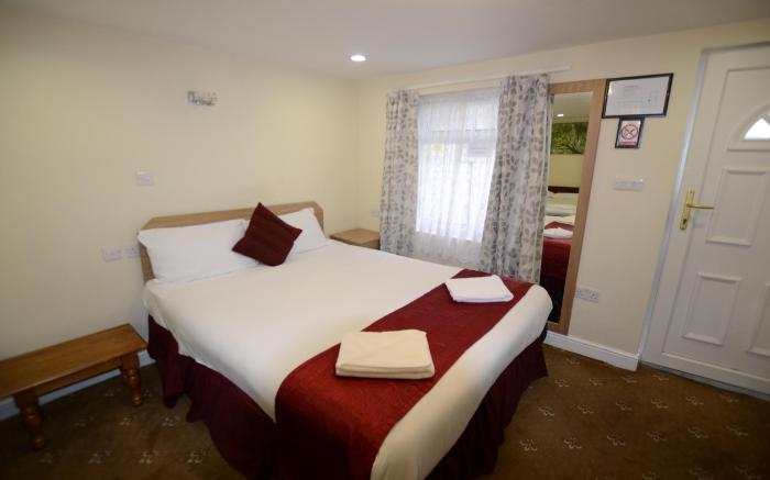 Cranbrook Hotel