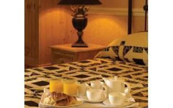 The Lake Isle Restaurant with rooms