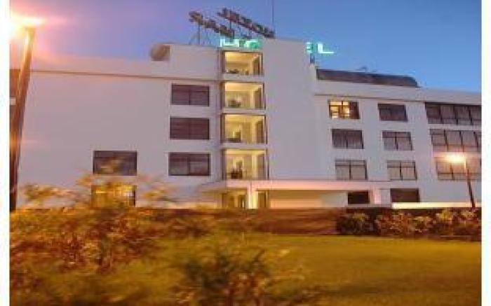 Hotel Torre Mar