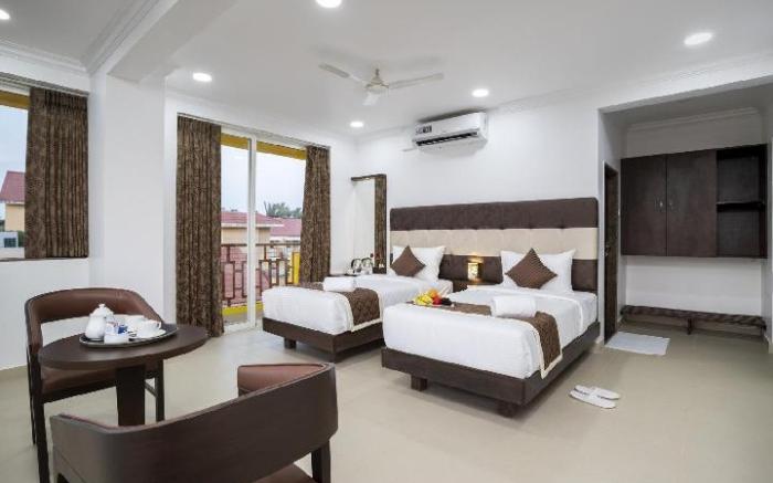 Hotel Sairaj Beach Resort