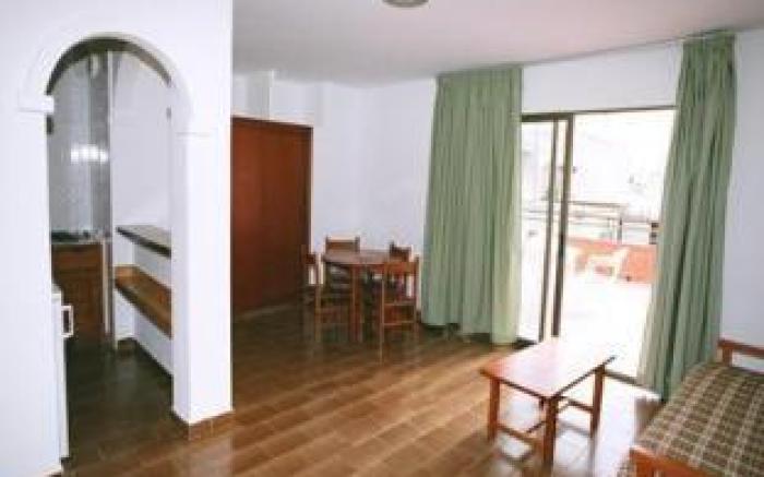Apartamentos Orosol 2 by Typic Hotels