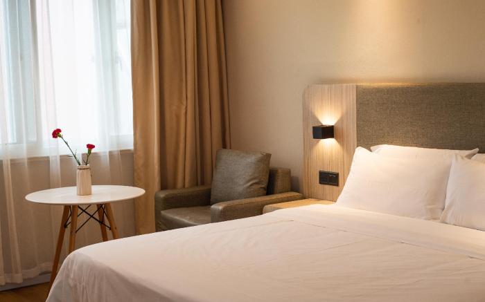 Hanting Hotel Shanghai Zhenjin Road
