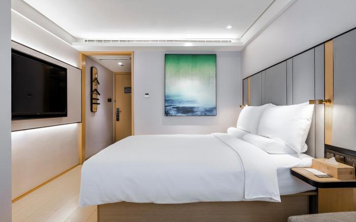 JI Hotel Shanghai Shangcheng Road Metro Station