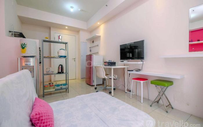 Comfort @Studio Pakubuwono Terrace Apt By Travelio