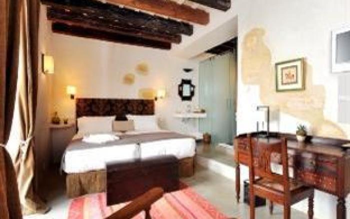 Hotel V...