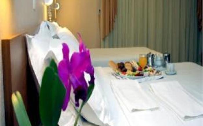 Del Rey Quality Hotel