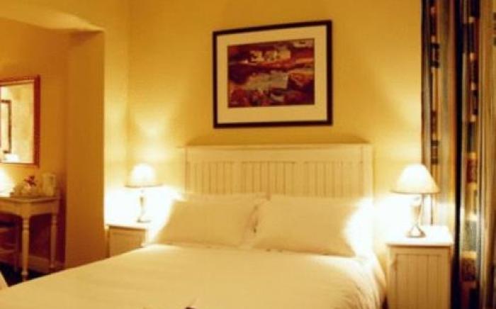 The Russel Hotel