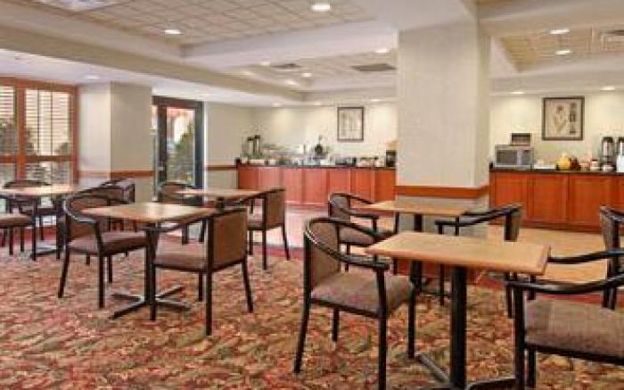 Comfort Inn & Suites Arlington Heights - Schaumburg
