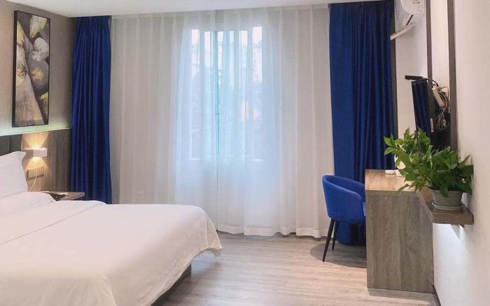 7 Days Premium Hotel Zigong Bus Terminal