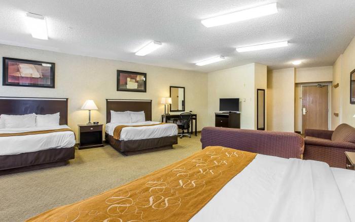 Comfort Suites Summit County