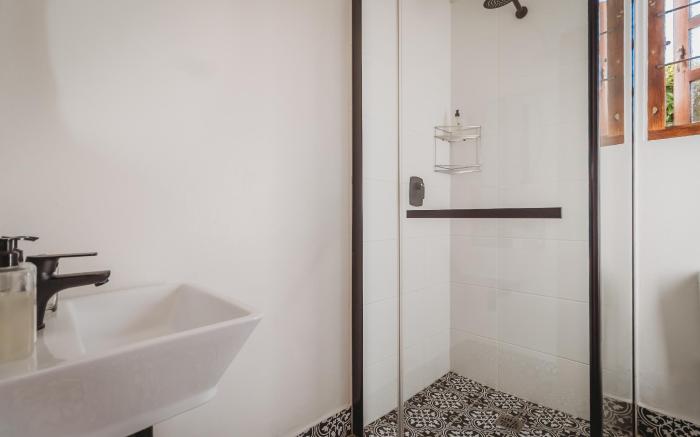 Acorn Guest House