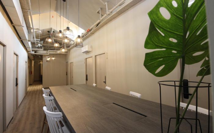 ST Signature Jalan Besar, DAYUSE, 5 hours: 5PM-10PM 