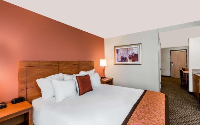 Hawthorn Suites by Wyndham Oakland - Alameda