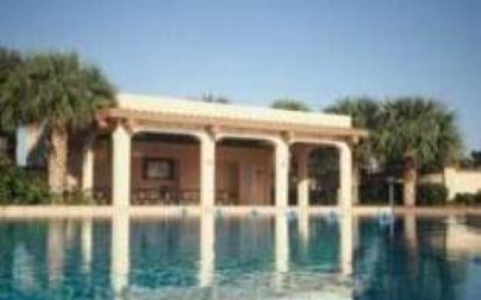 Laguna Villas
