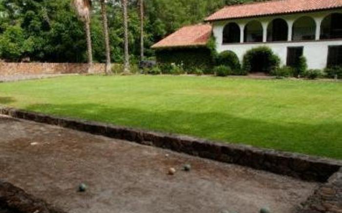 Spanish Villa Inn