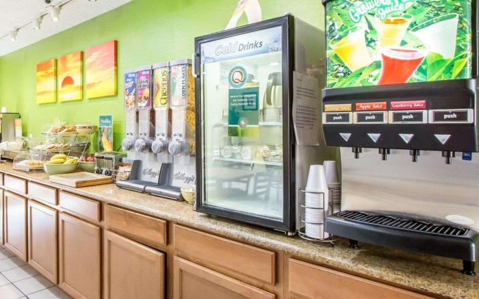 Quality Inn & Suites Goodyear - Phoenix West