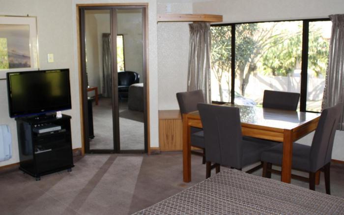 Fitzherbert Castle Motel
