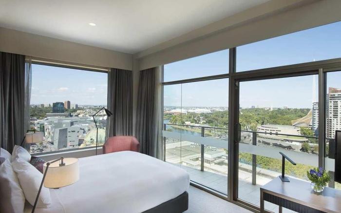 DoubleTree by Hilton Melbourne -Flinders Street