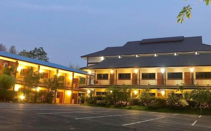 Hugpua Hotel