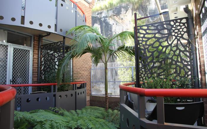 Mariners Court Hotel