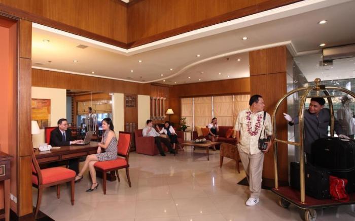 Herald Suites Solana Hotel