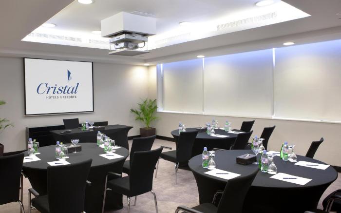 Cristal Hotel Abu Dhabi