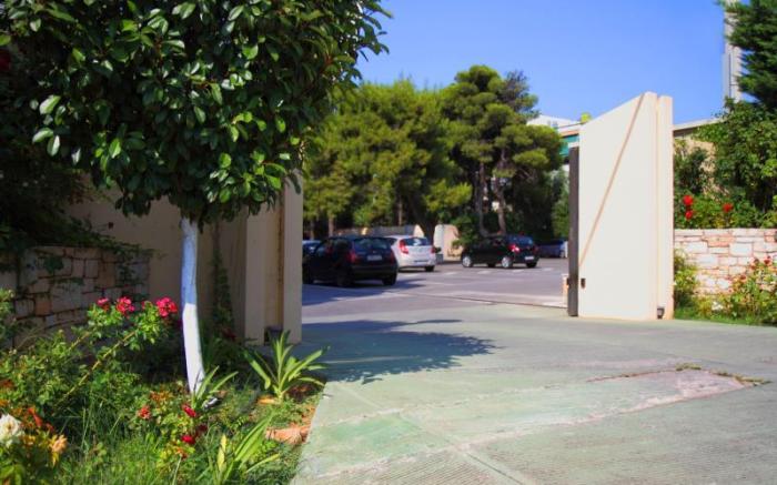 Pines Hotel