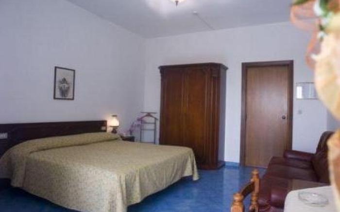 Giulivo Hotel & Village
