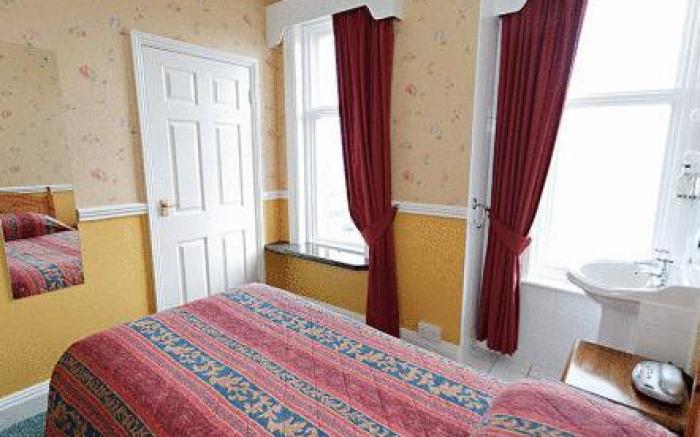 Cliftonville Hotel