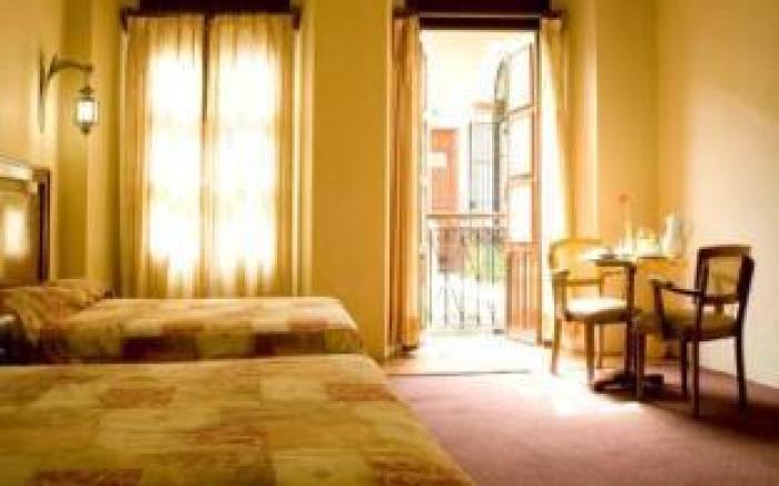 Hotel San Francisco Plaza