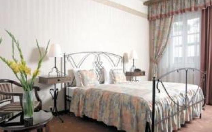 Promenada Romantic Hotel