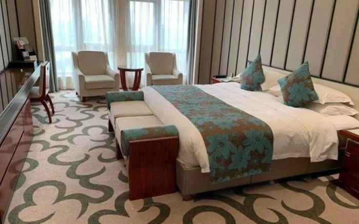 West International Trade Grand Hotel