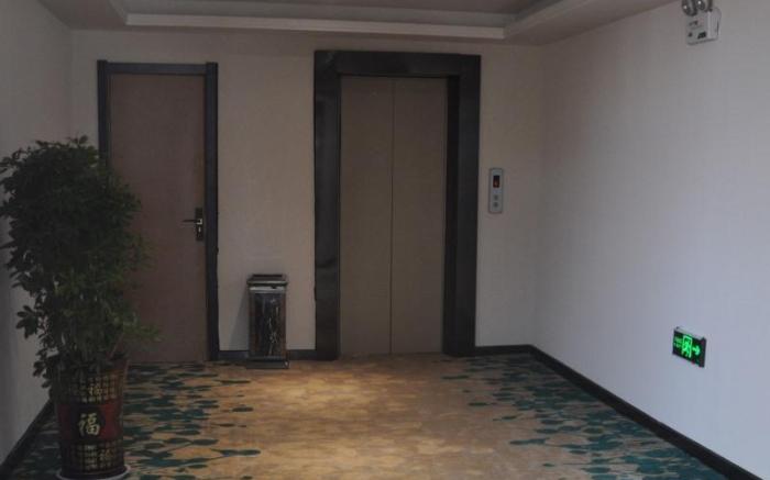 GreenTree Inn Express Shangqiu Zhecheng County Shanghai Road