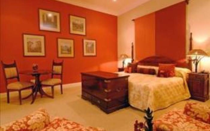 Pontac Manor Hotel & Restaurant