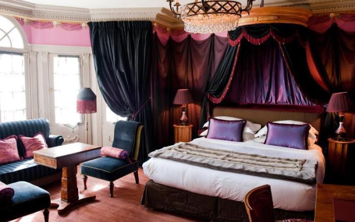 L Hotel Paris