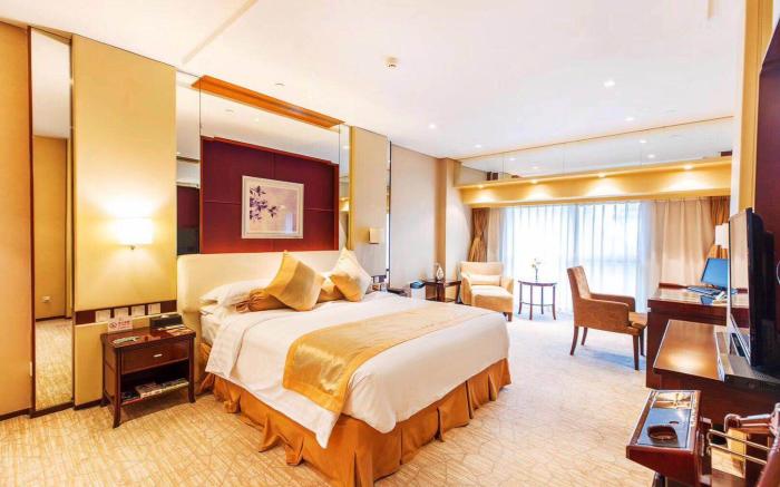 West International Trade Grand Hotel