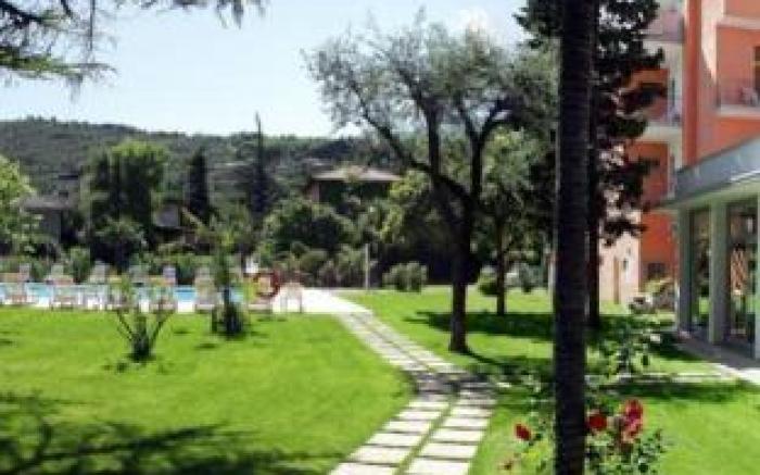 Brione Green Resort
