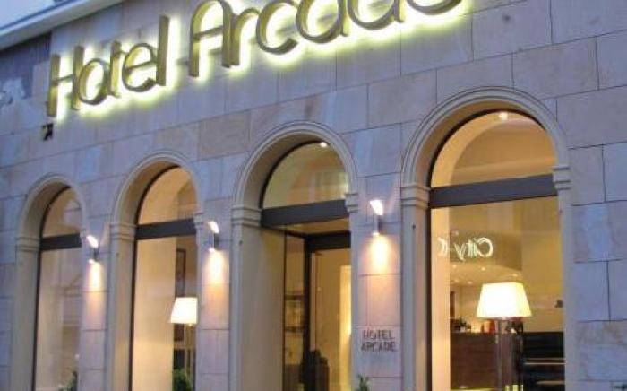 Arcade Hotel