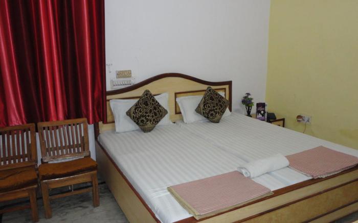 Hotel Swarajya Palace