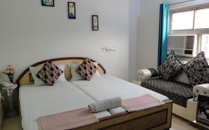 Hotel Swarajya Palace