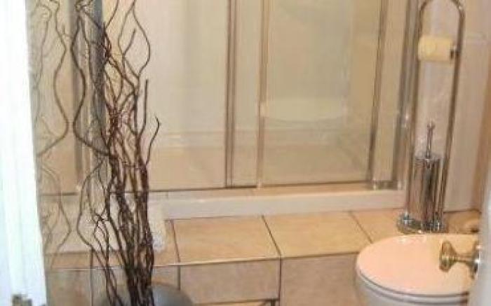 Alexander Guest House