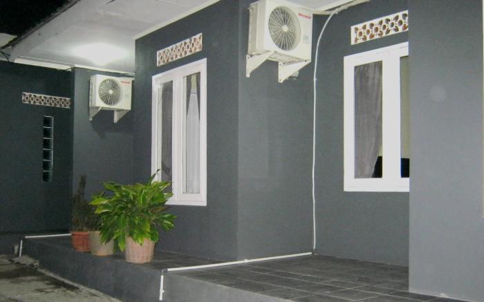 Aqilakost & Cafe Gadog Puncak