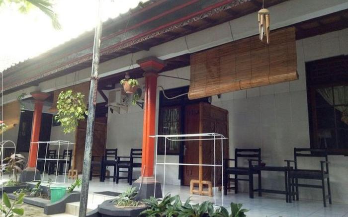 Artha Lombok 2