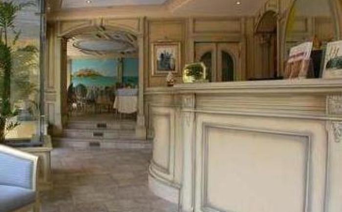 Hotel Le Rocher