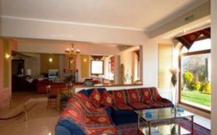 Anastassiou Hotel - Bike and motorcycle friendly hotel