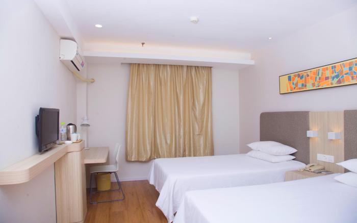 Hanting Hotel Nanning Renmin Road                                                          